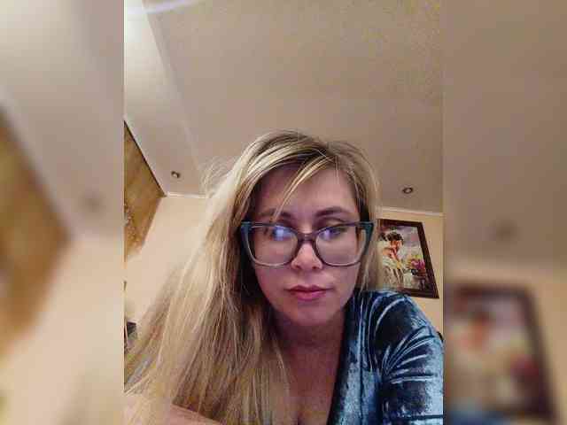 Elegant00Girl webcam