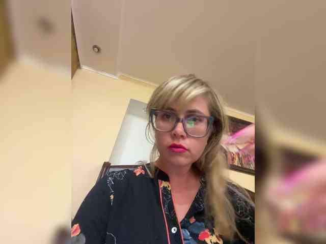 Crystal00Girl webcam