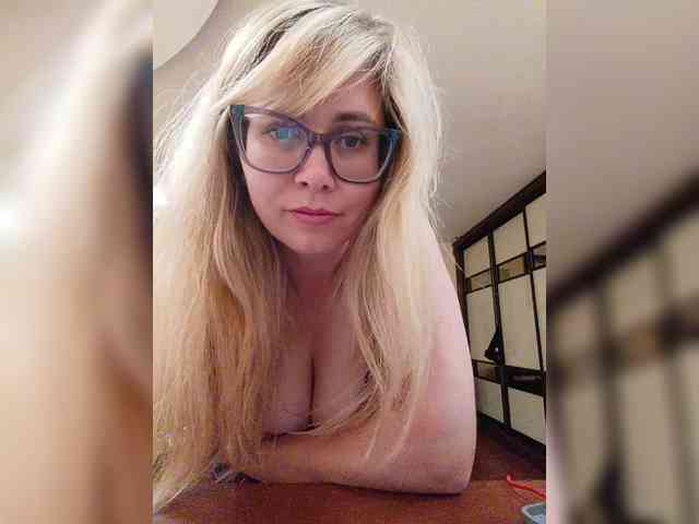 Elegant00Girl webcam