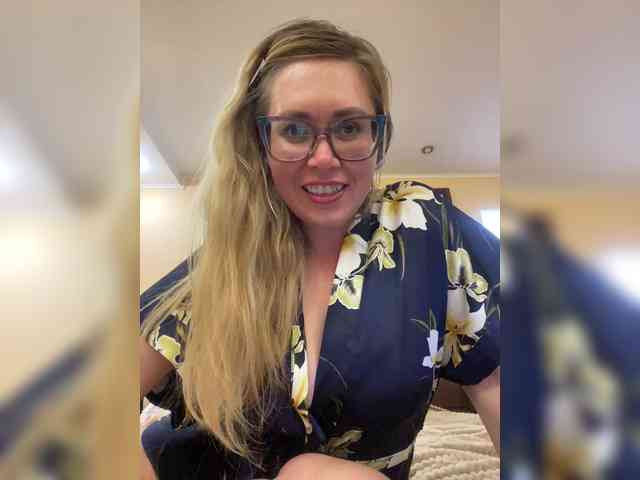 Elegant00Girl webcam