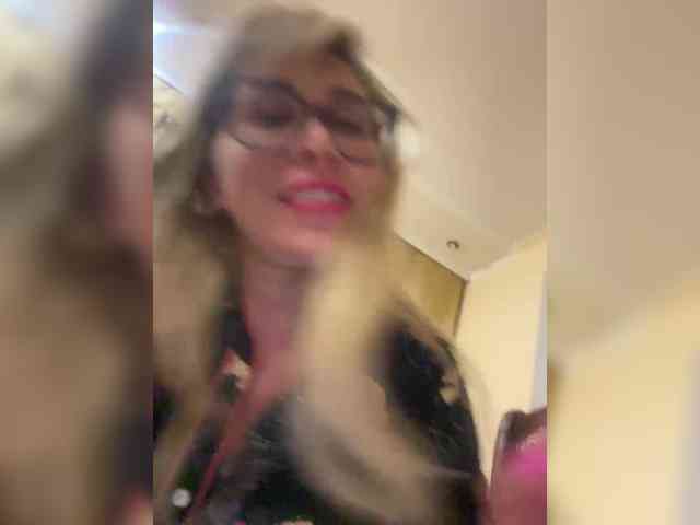 Crystal00Girl webcam