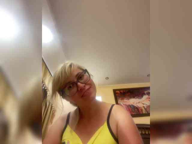 Crystal00Girl webcam