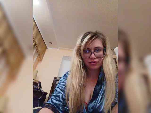 Elegant00Girl webcam