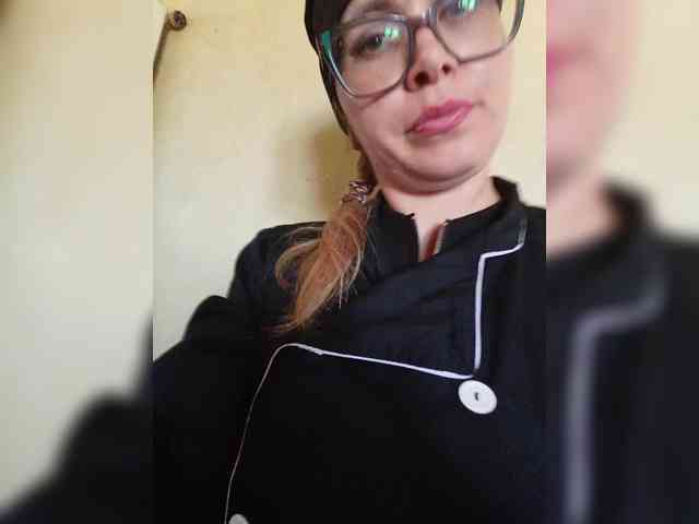 Elegant00Girl webcam