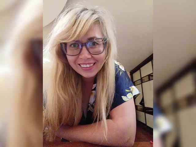 Elegant00Girl webcam