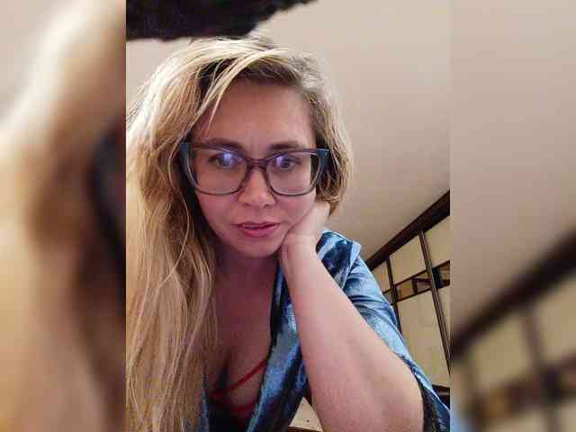Elegant00Girl webcam