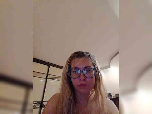 Elegant00Girl webcam