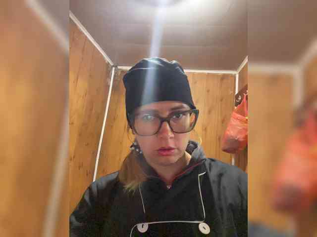 Elegant00Girl webcam