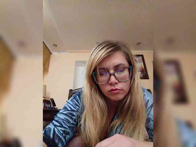 Elegant00Girl webcam