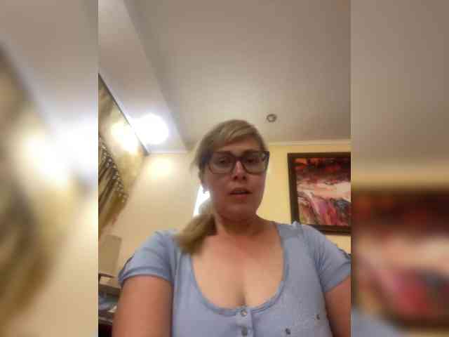 Crystal00Girl webcam