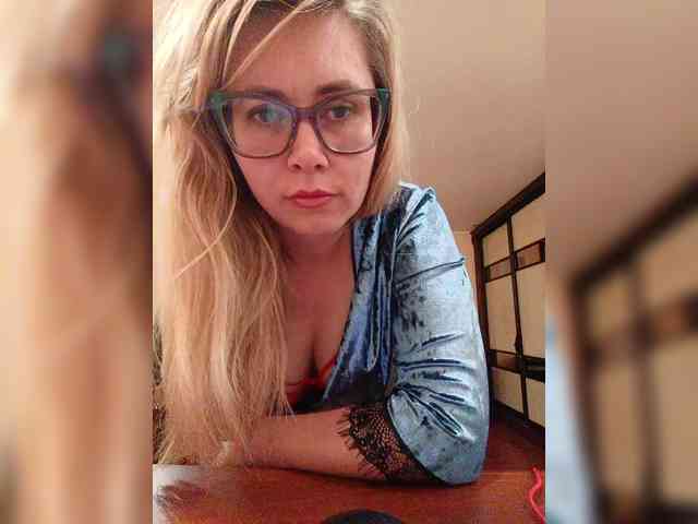 Elegant00Girl webcam