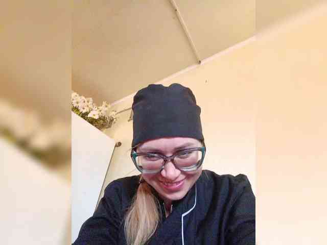 Elegant00Girl webcam