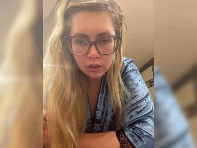 Elegant00Girl webcam