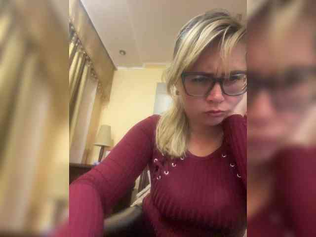Crystal00Girl Live Webcam on BongaCams
