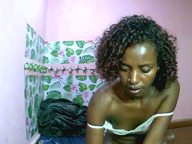 Miryamiah1 webcam