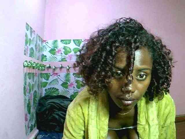 Miryamiah1 webcam