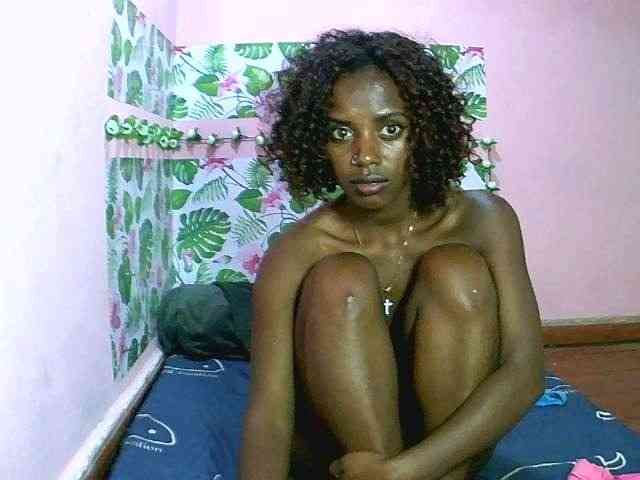 Miryamiah1 webcam