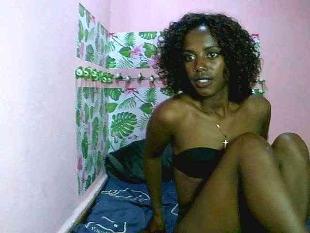 Miryamiah1 webcam