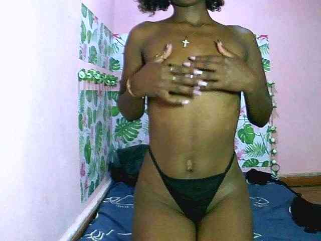 Miryamiah1 webcam