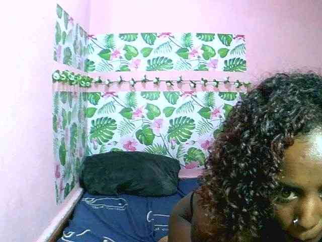 Miryamiah1 webcam