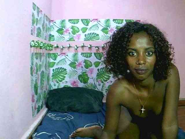 Miryamiah1 webcam