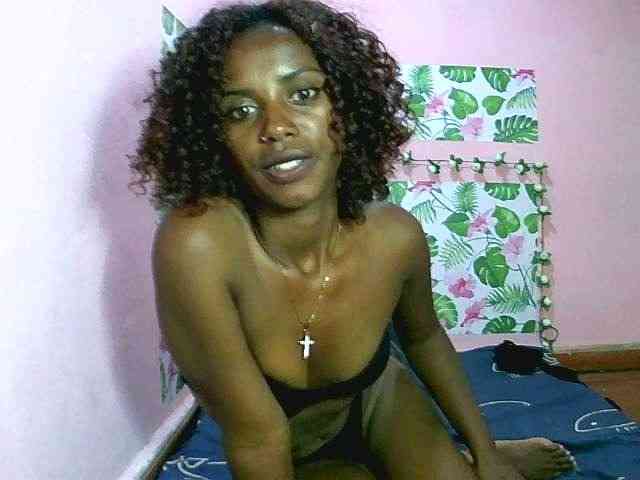 Miryamiah1 webcam