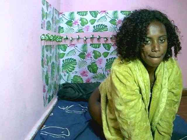Miryamiah1 webcam