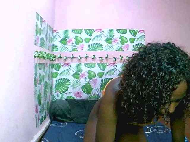 Miryamiah1 webcam