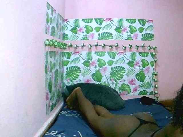 Miryamiah1 webcam