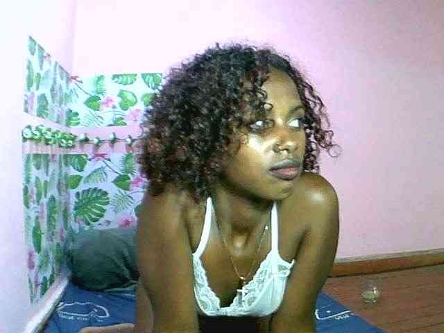Miryamiah1 webcam