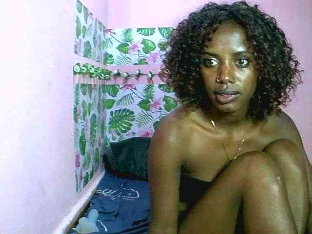 Miryamiah1 webcam