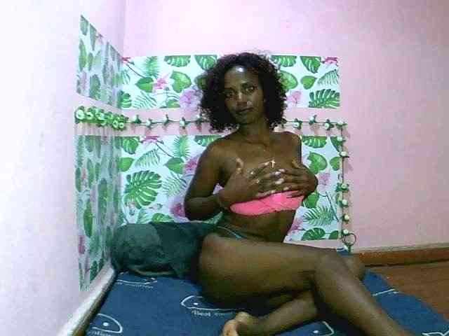 Miryamiah1 webcam