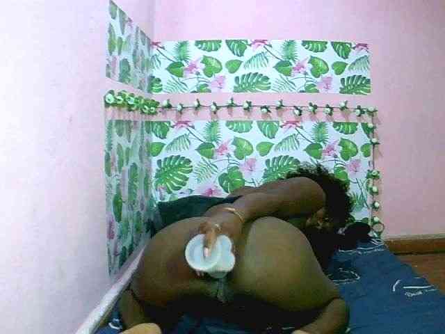 Miryamiah1 webcam