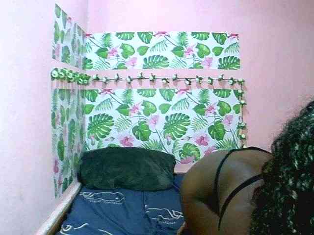 Miryamiah1 webcam