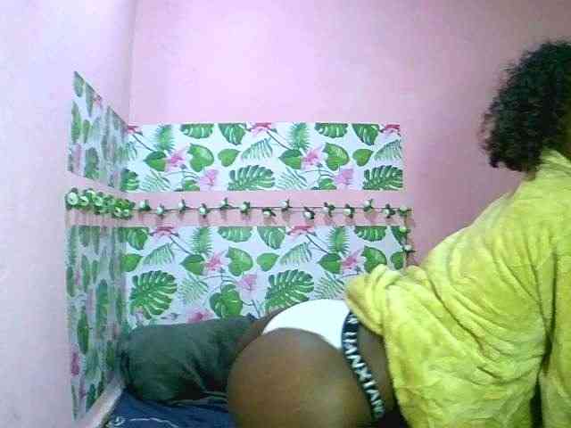 Miryamiah1 webcam
