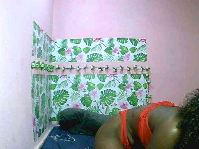 Miryamiah1 webcam