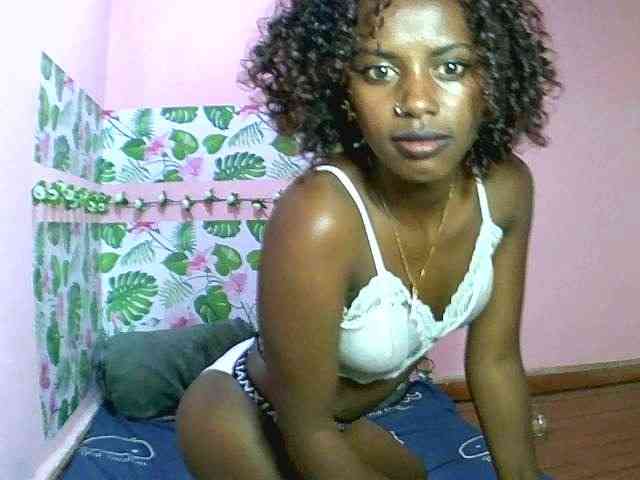 Miryamiah1 webcam