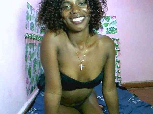 Miryamiah1 webcam