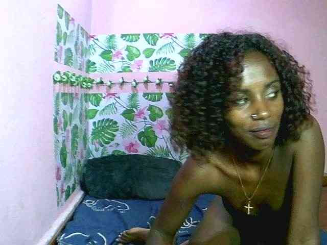 Miryamiah1 webcam