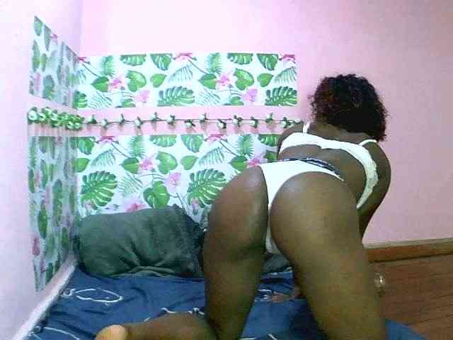 Miryamiah1 webcam