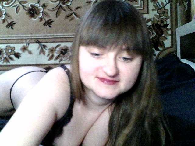 Viktoriia21's BongaCams show and profile