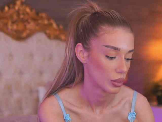 EllieRedd