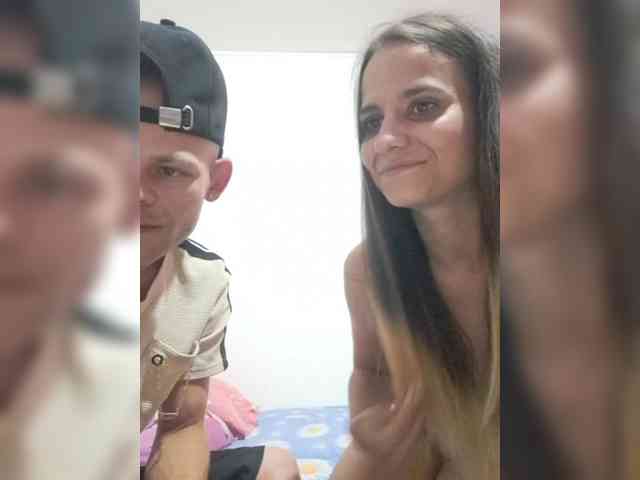 ErykaAndGrey webcam