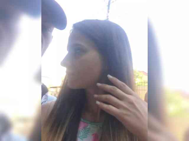 ErykaAndGrey webcam