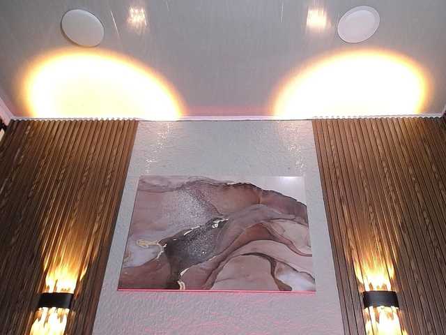 CurlyDani's BongaCams show and profile