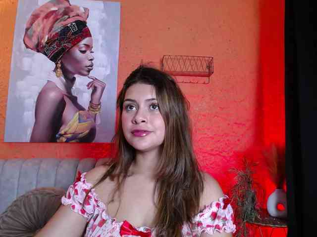 CurlyDani Live Webcam on BongaCams