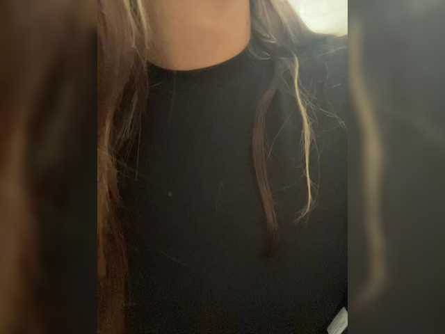-Kiss-me-a