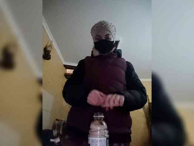 Kira700 Live Webcam on BongaCams