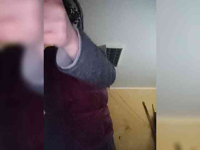 Kira_hochet_million webcam