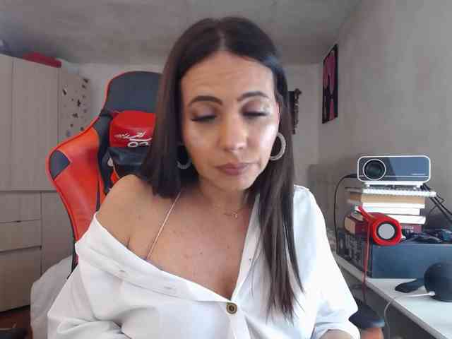 GraceRosso Live Webcam on BongaCams GraceRosso Live Webcam on BongaCams